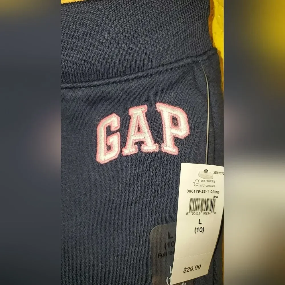NWT Kids Gap Logo Sweatpants Size 10/Large Girls